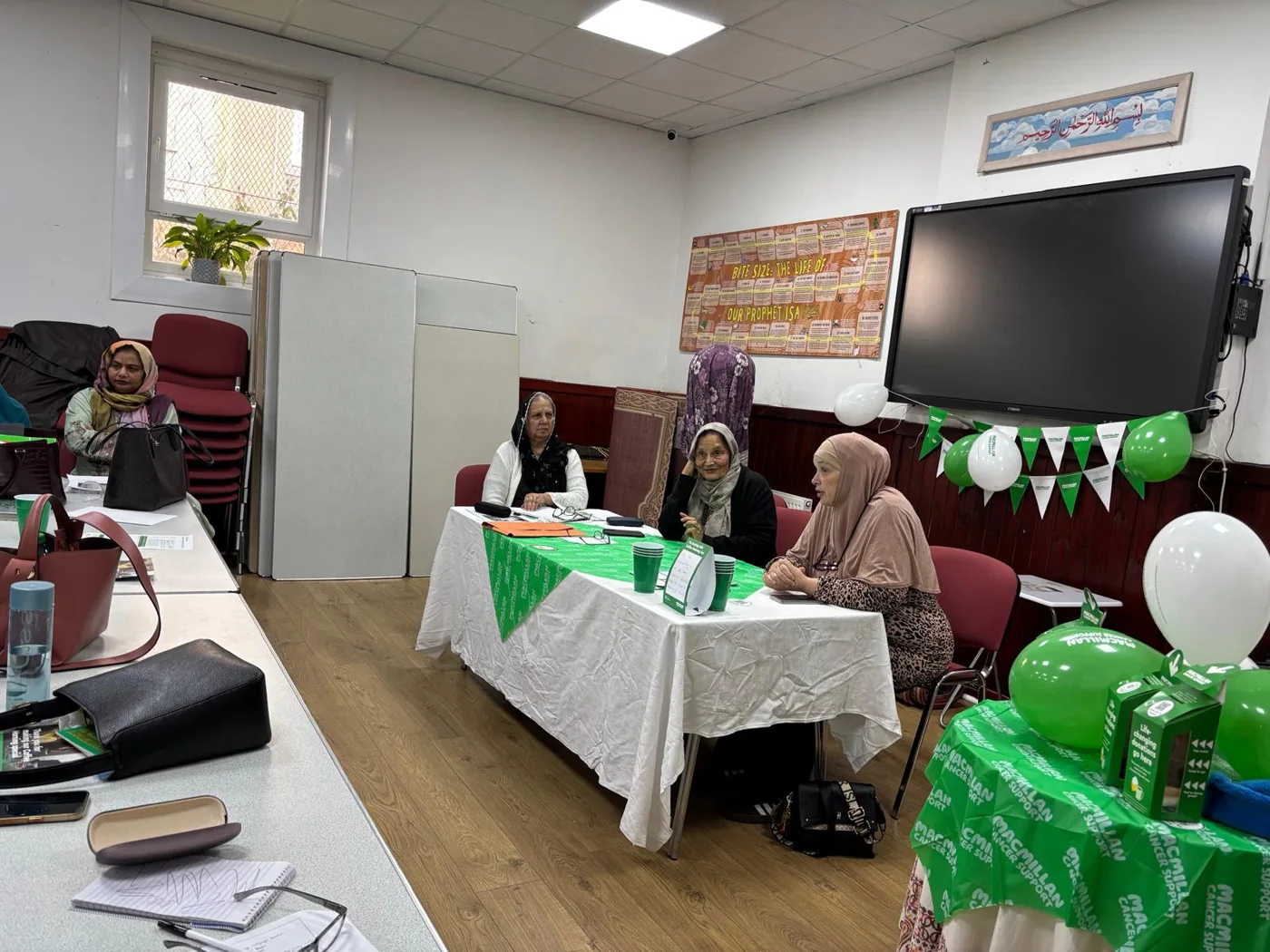 د مکمیلان سرطان ملاتړ کافي سهار
